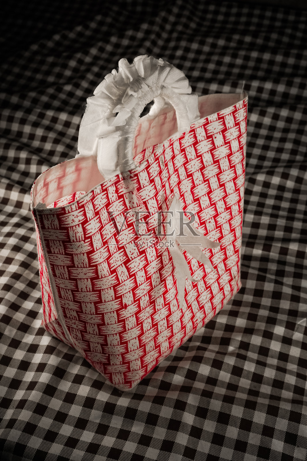 粉红色图案的手提袋照片摄影图片