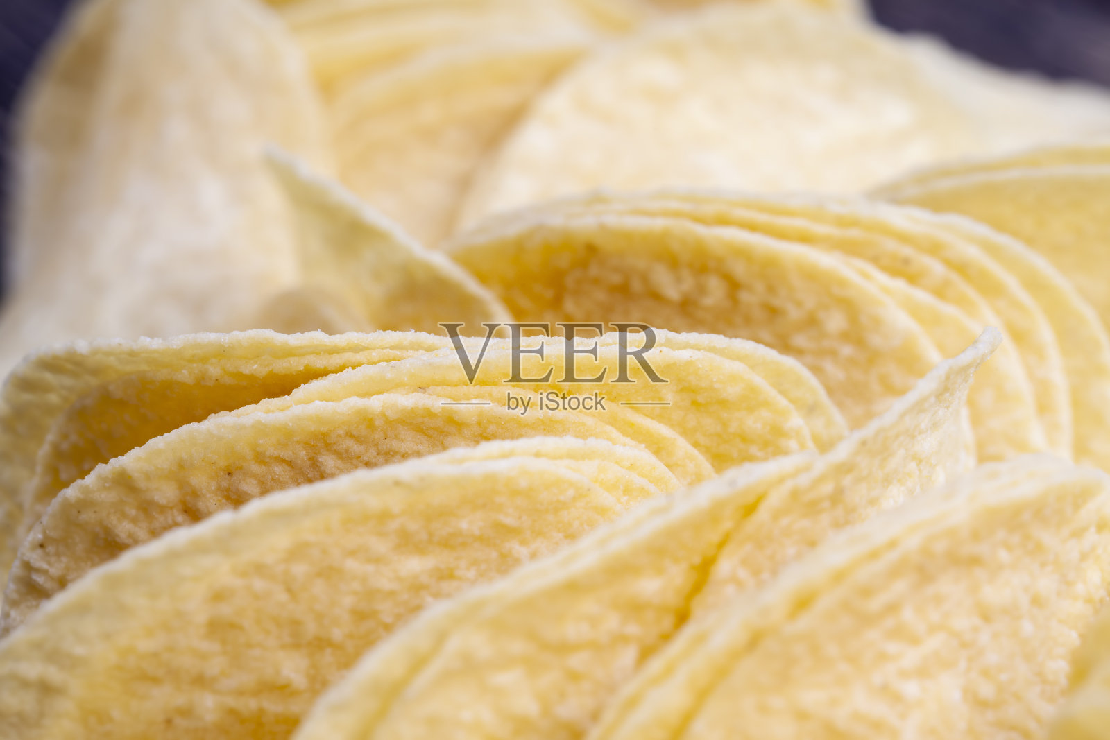 大量的炸薯片照片摄影图片