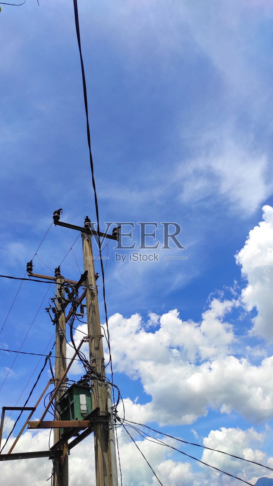 变电站与云库照片照片摄影图片