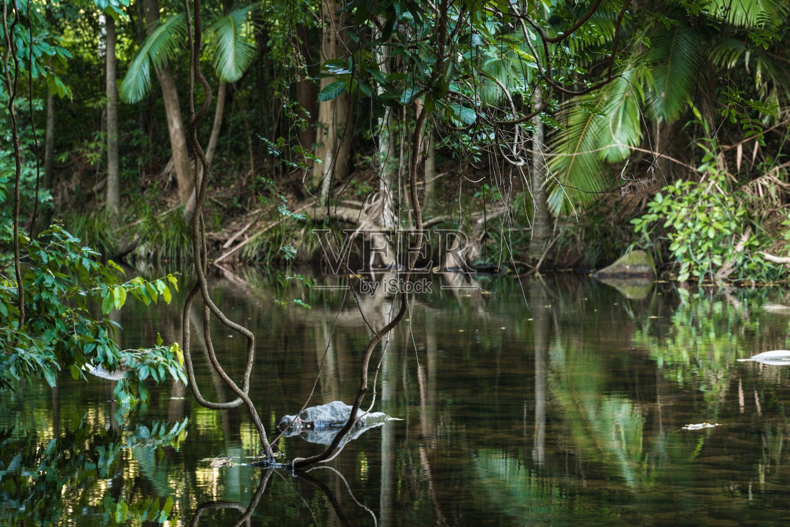 朱拉马瀑布,帕鲁玛山脉国家公园照片摄影图片