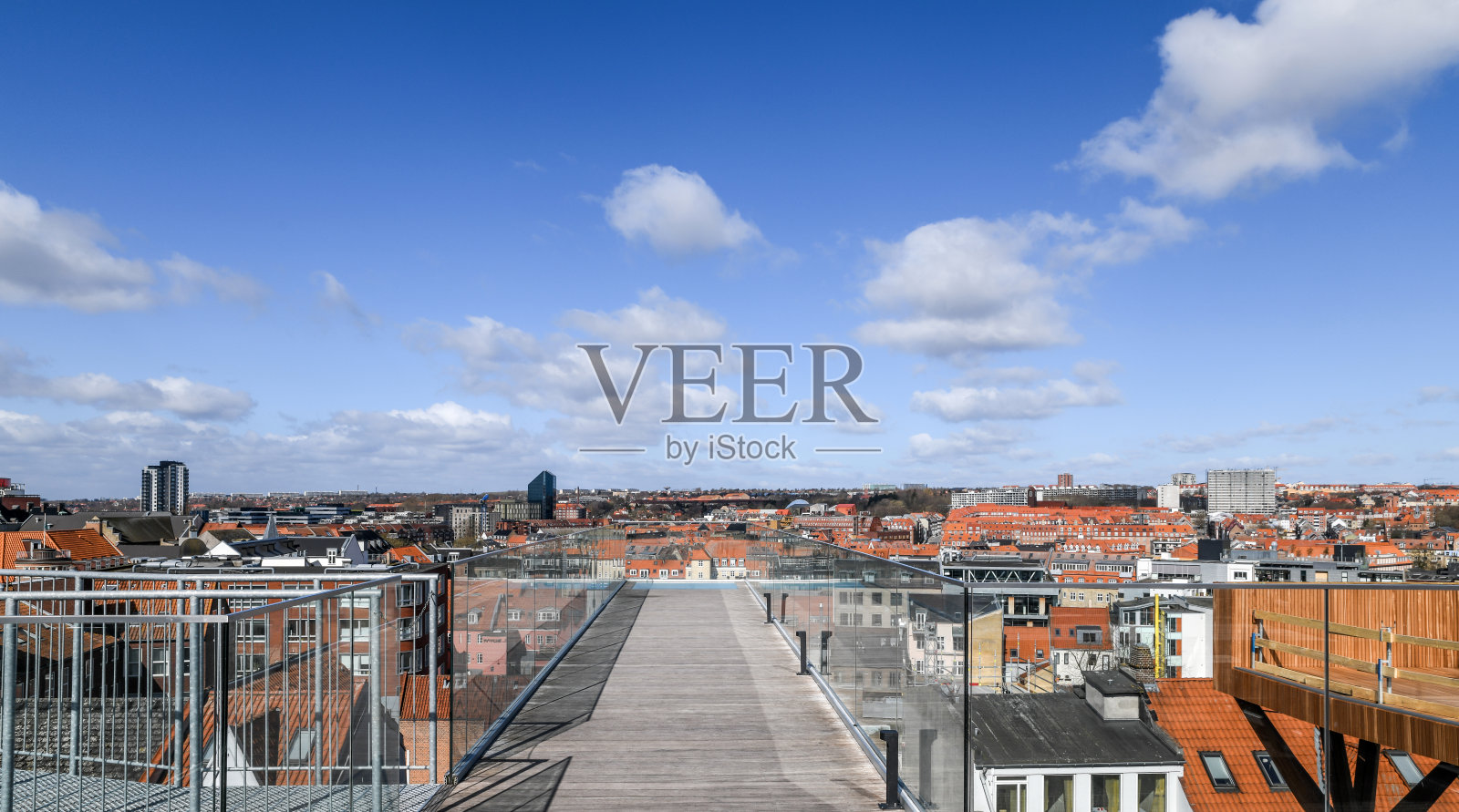 丹麦奥尔胡斯的公共人行道照片摄影图片