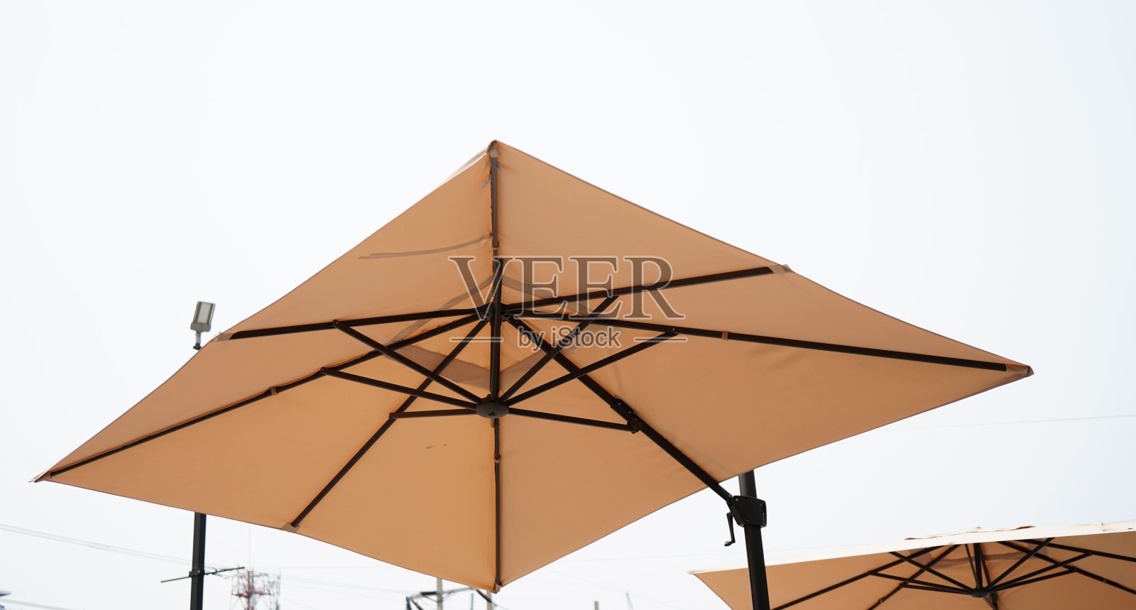 广场的伞照片摄影图片