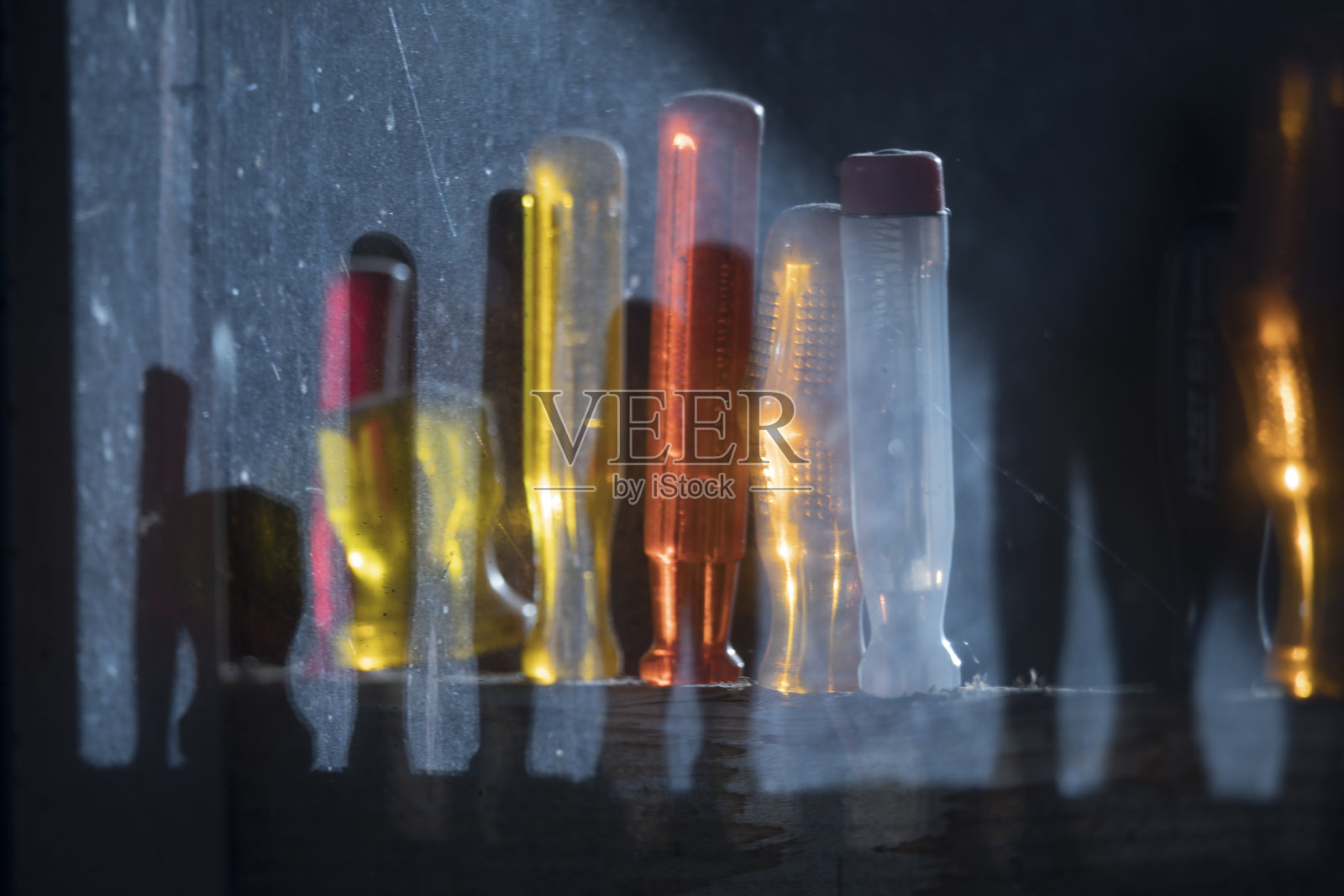 螺丝刀背后垫圈照片摄影图片