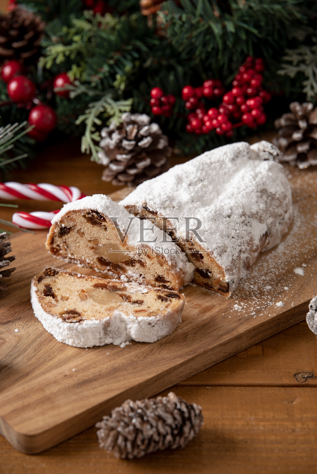 德国传统圣诞糖果“Stollen”照片摄影图片
