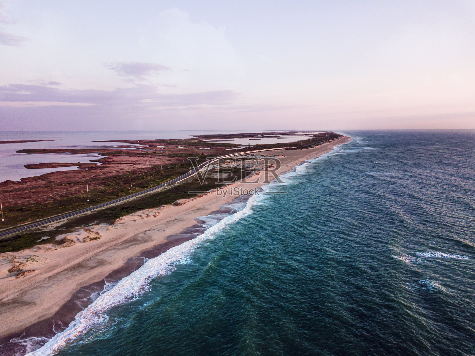 无人机在海上拍摄的照片照片摄影图片