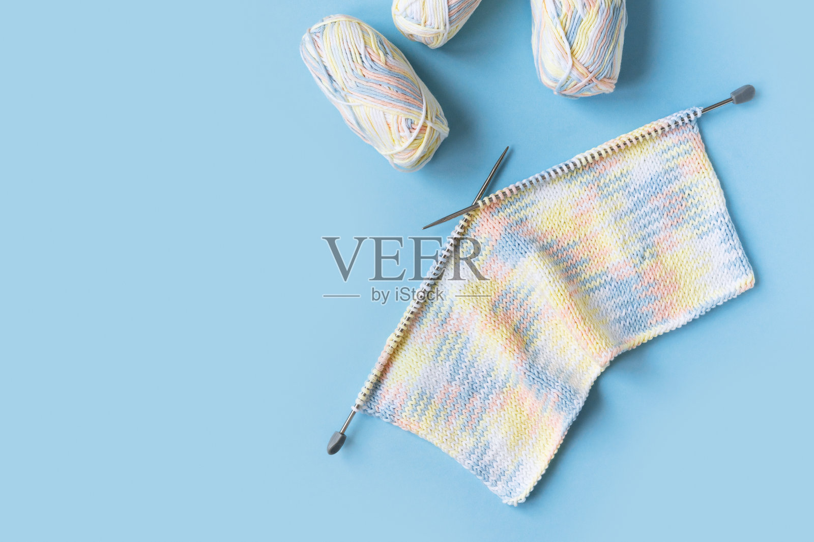 手工编织具有针织质感的自制创意作品照片摄影图片