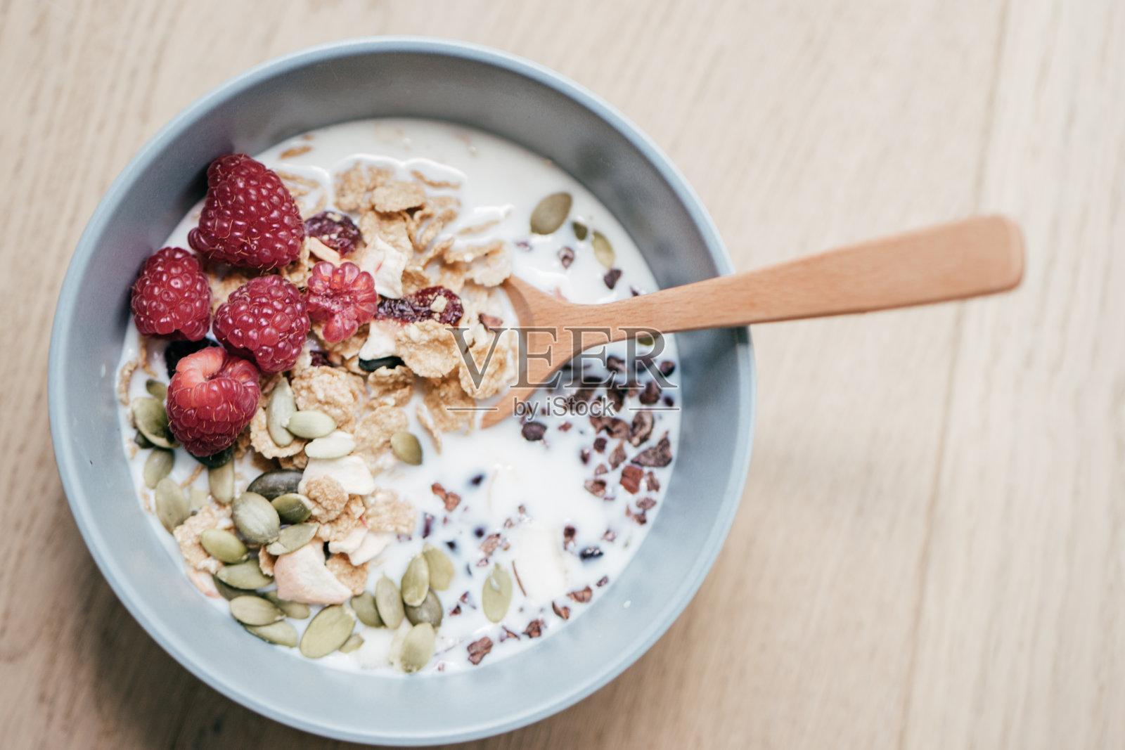 早餐麦片照片摄影图片