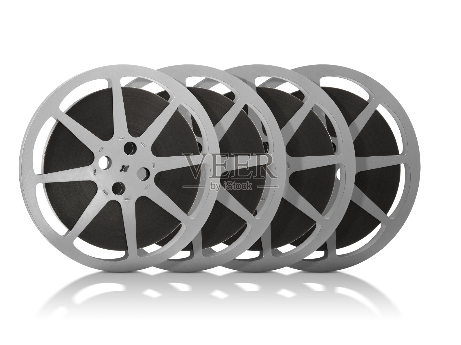 白色背景的电影卷轴照片摄影图片