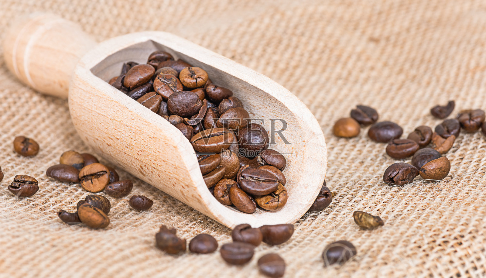 粗麻袋上的咖啡豆照片摄影图片
