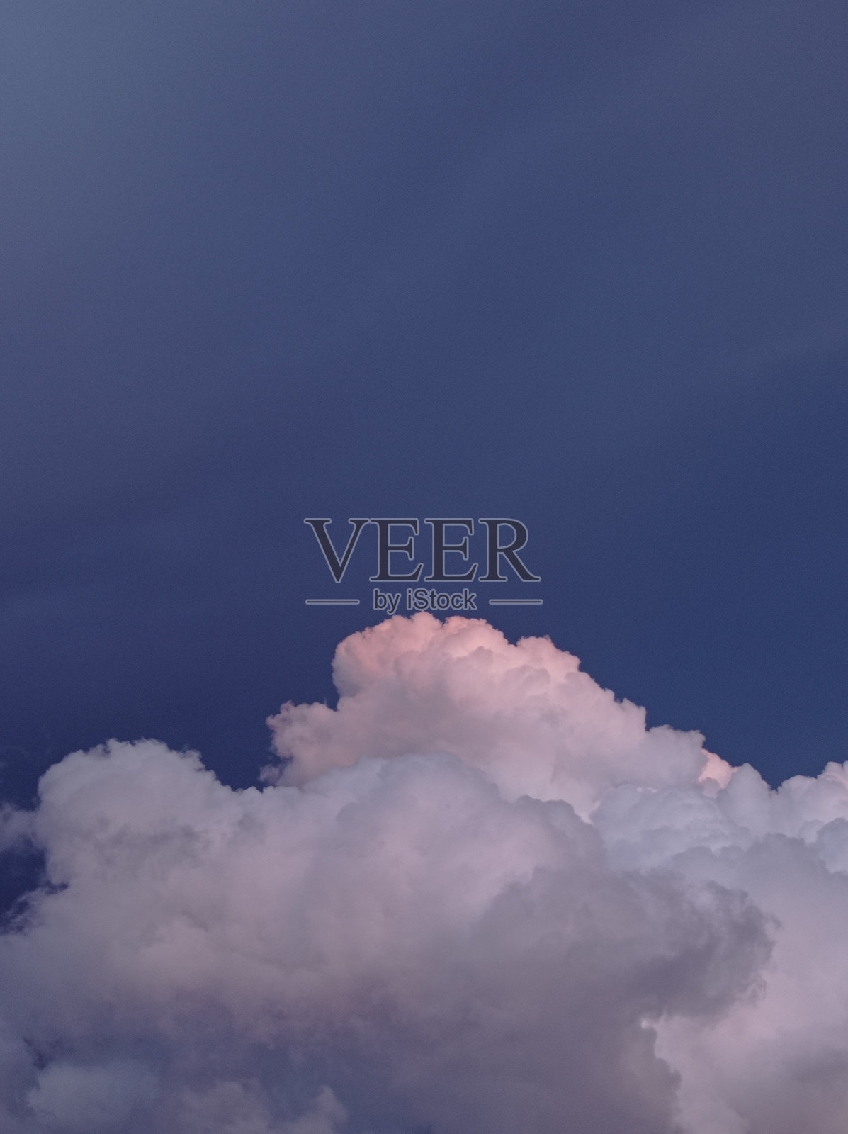 蓝色的天空照片摄影图片