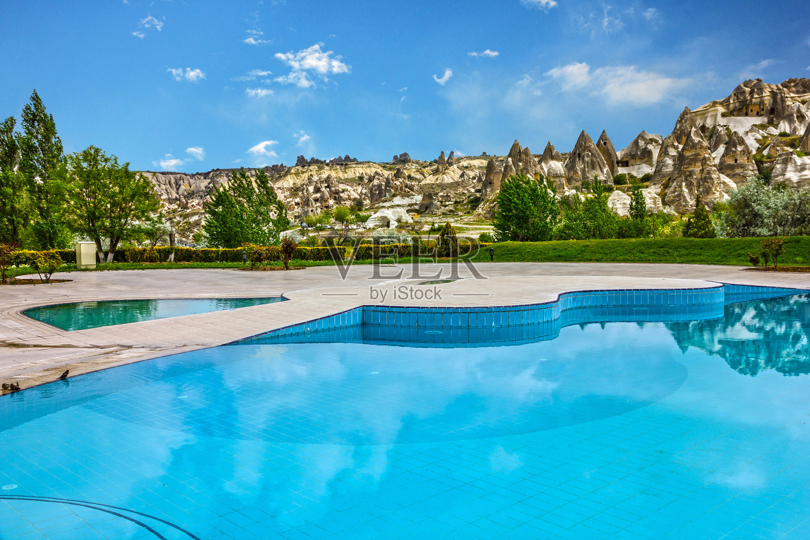 游泳池,戈雷米,卡帕多西亚,土耳其照片摄影图片