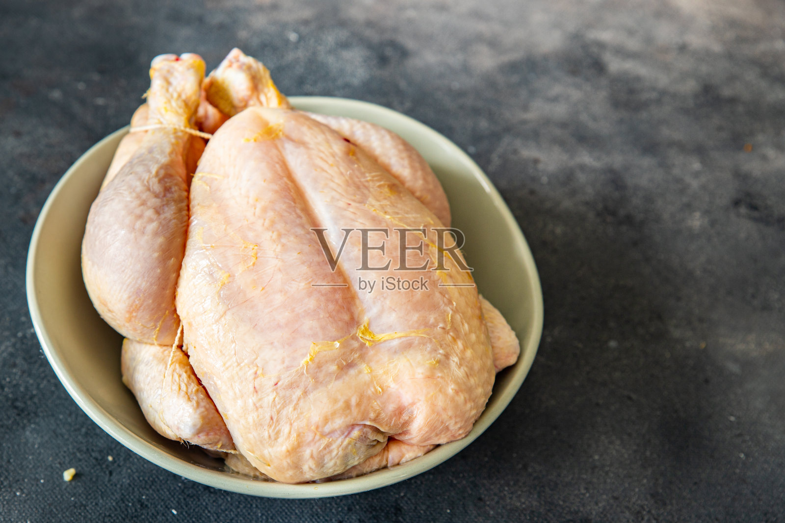 生鸡肉、家禽、肉鸡、鲜肉、食品、零食、饮食、餐桌拷贝太空食品背景质朴照片摄影图片