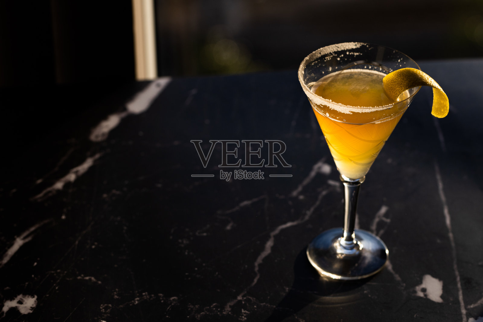 喝的双轮马车照片摄影图片