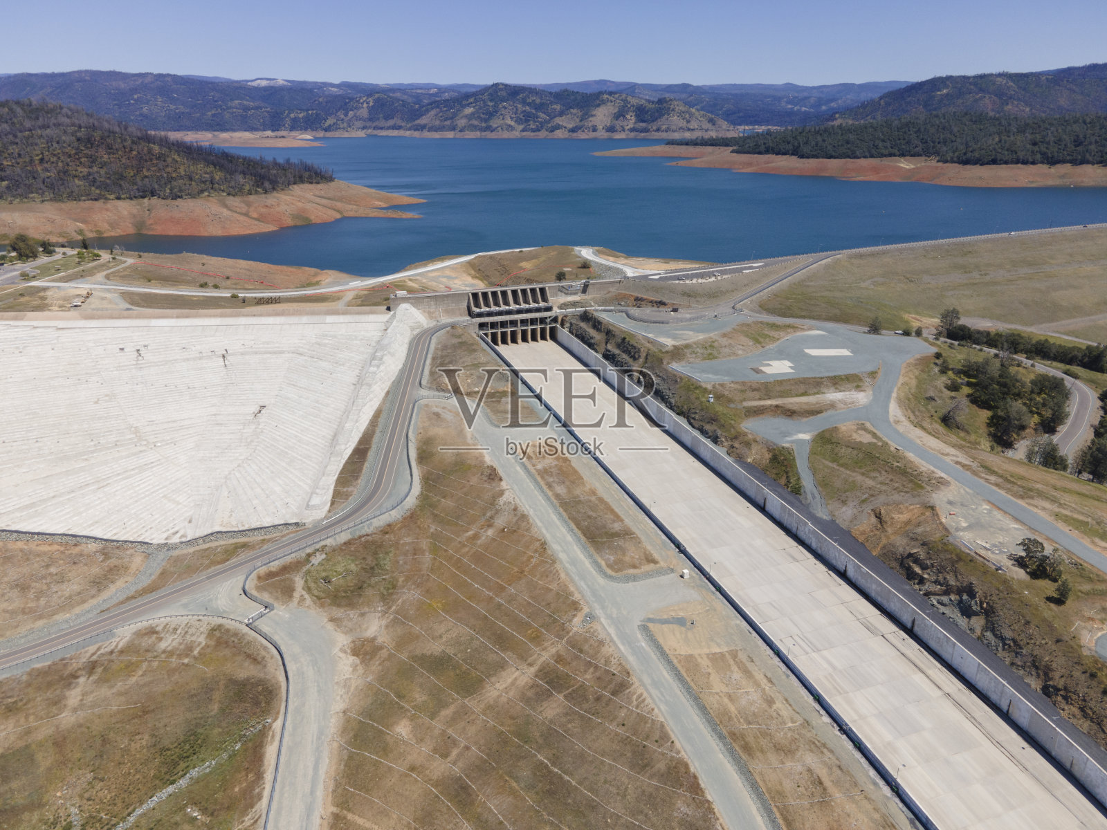 加州萨克拉门托附近的奥罗维尔大坝照片摄影图片