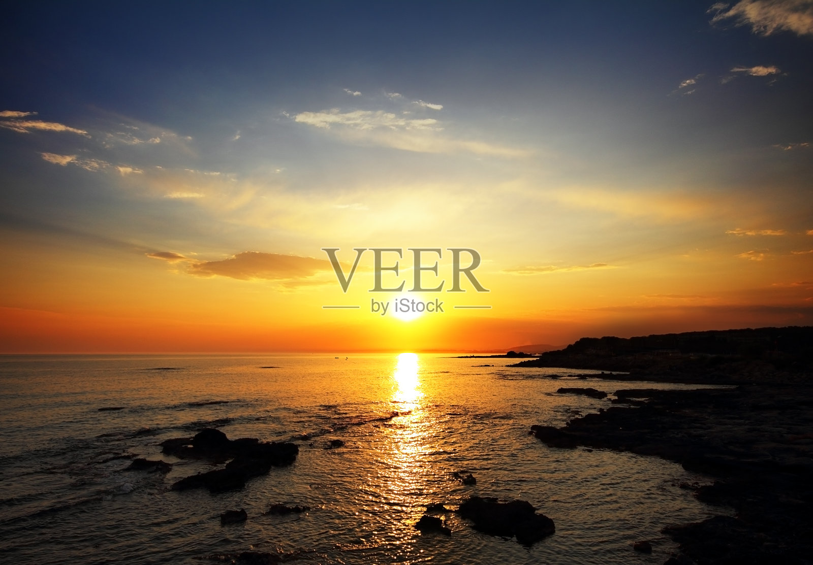 美丽的海上日落照片摄影图片