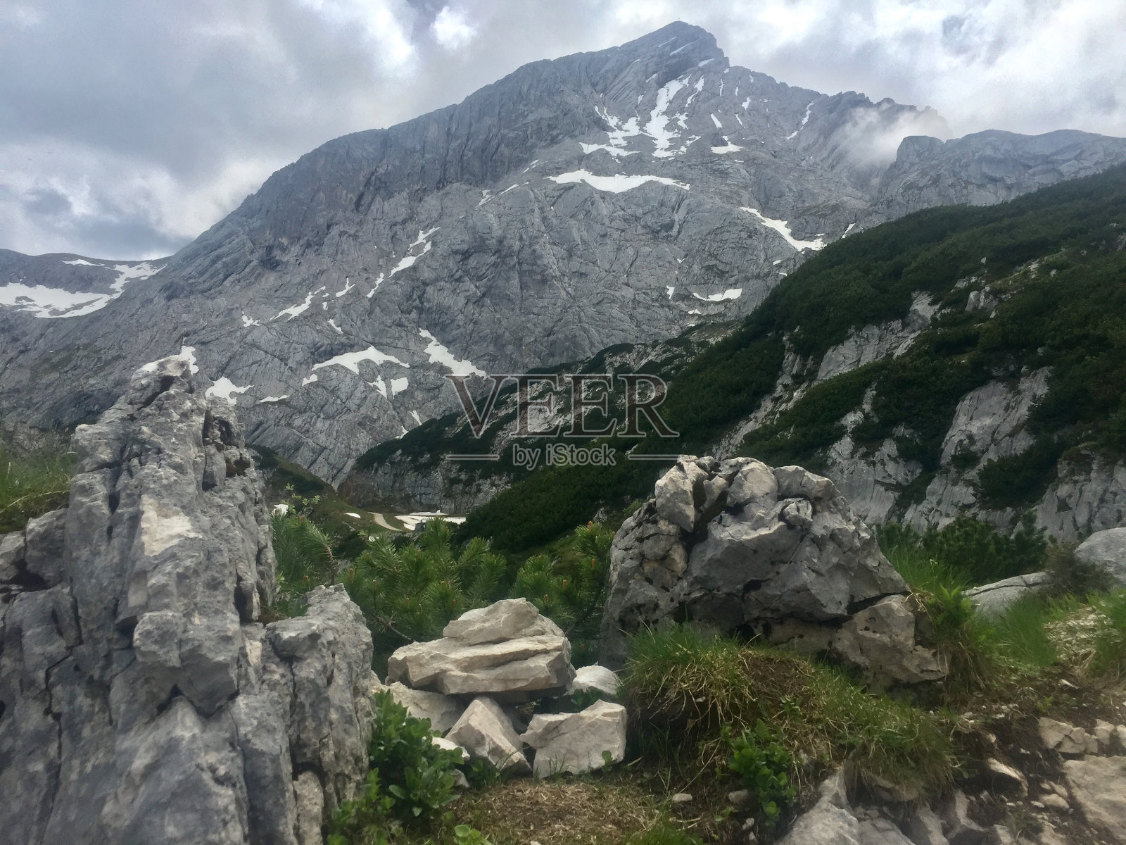 2018年夏天的阿尔普斯匹茨照片摄影图片