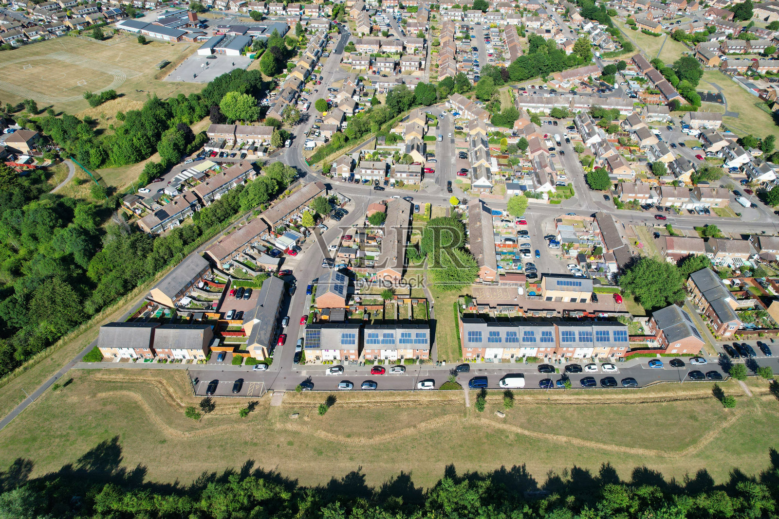 英国卢顿镇住宅区的鸟瞰图照片摄影图片