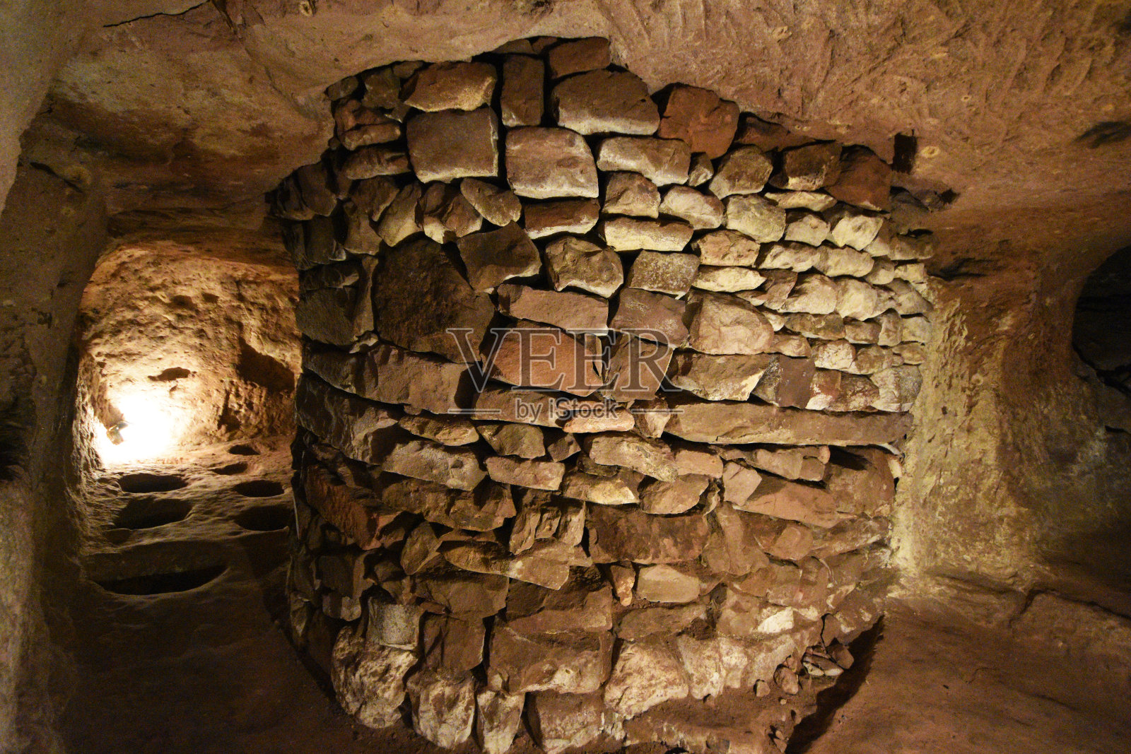 米玛·斯南的石屋照片摄影图片