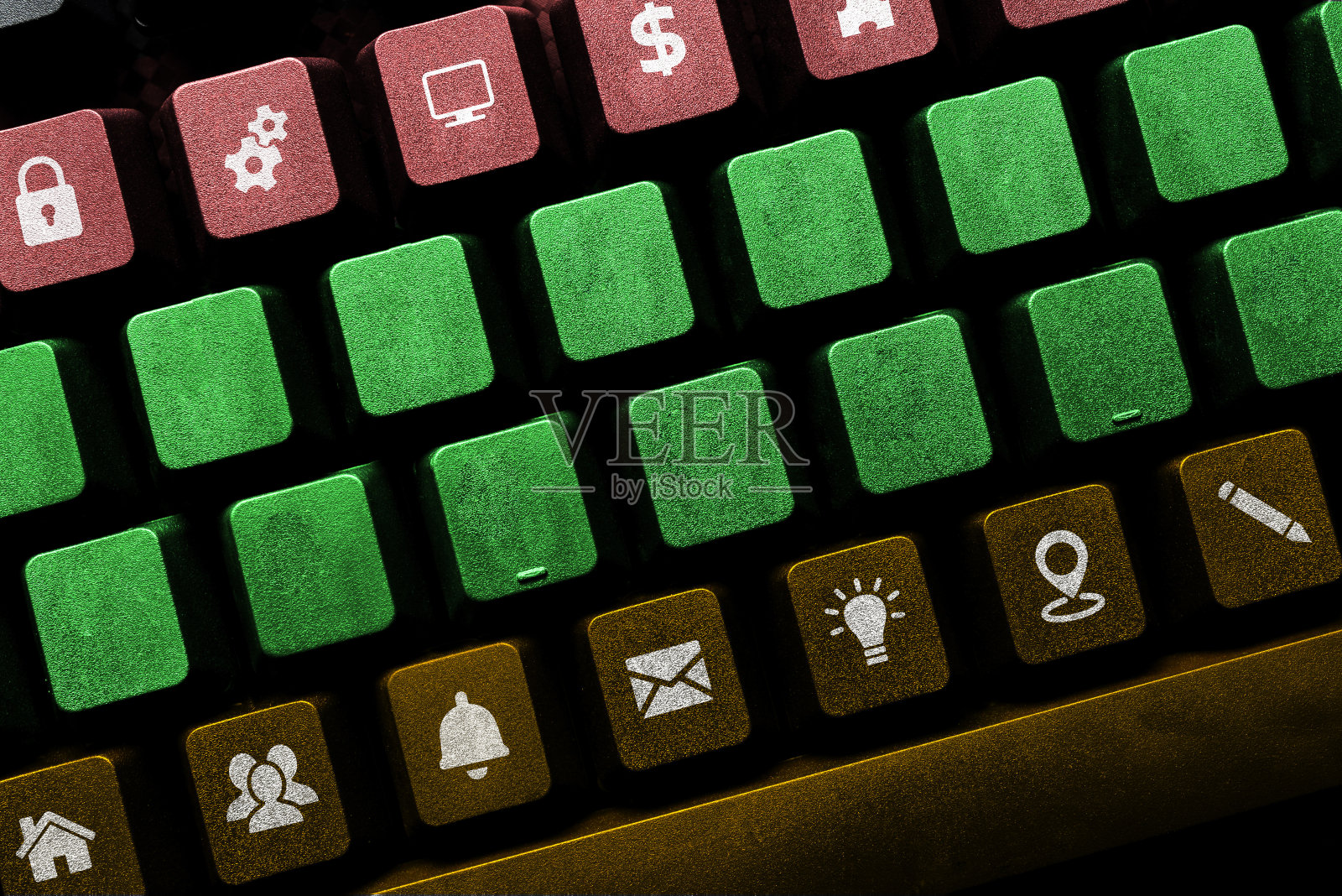 输入新的防病毒程序,输入网络病毒列表,收集信息,网络聊天服务,编码程序,学习新事物照片摄影图片