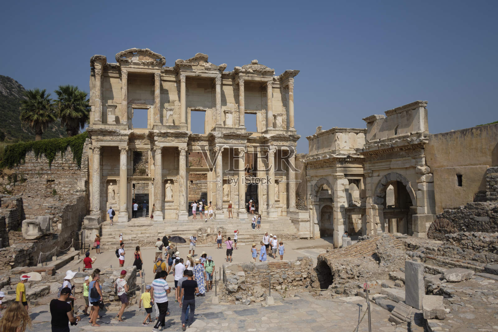 以弗所的塞尔苏斯图书馆。照片摄影图片