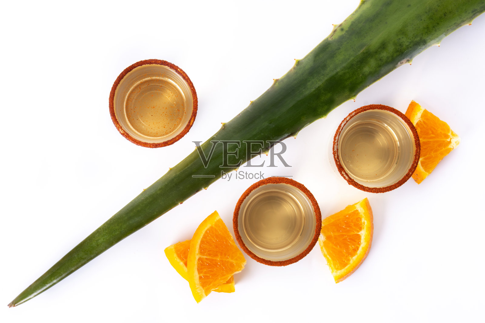 墨西哥梅斯卡尔酒加虫盐照片摄影图片