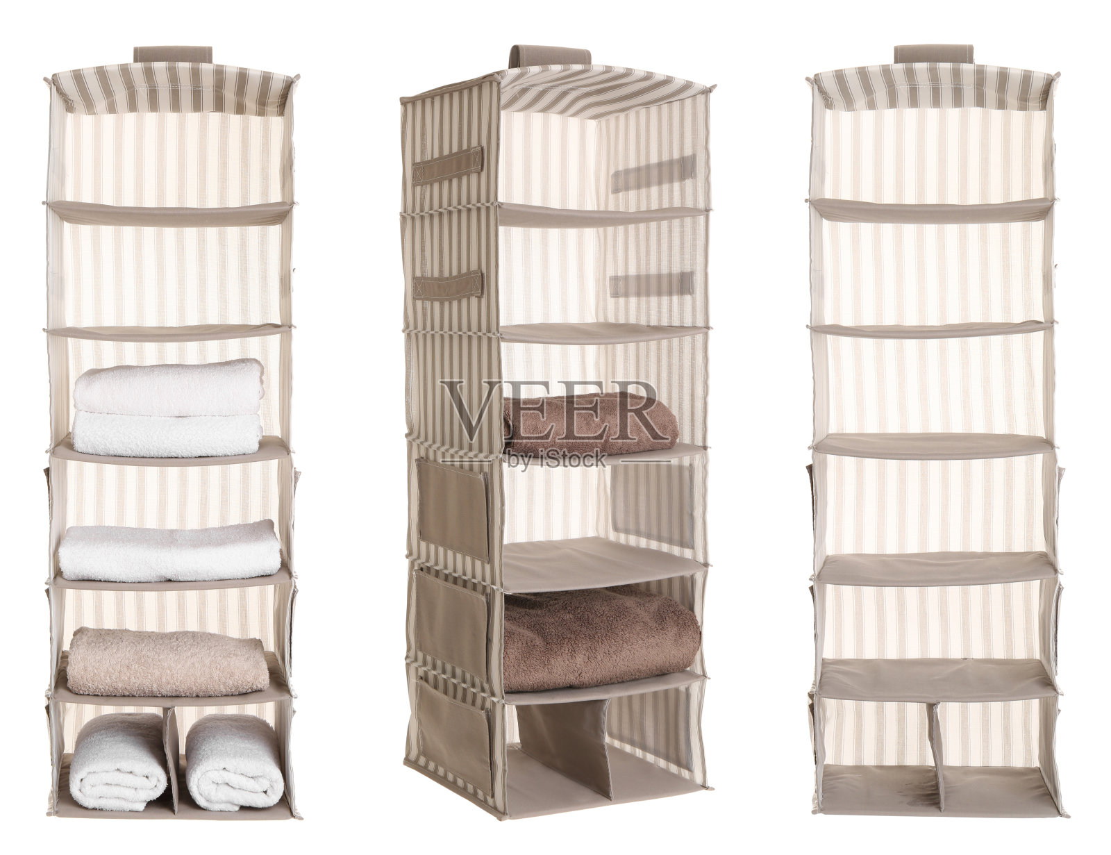 设置与组织者的衣服在白色的背景照片摄影图片