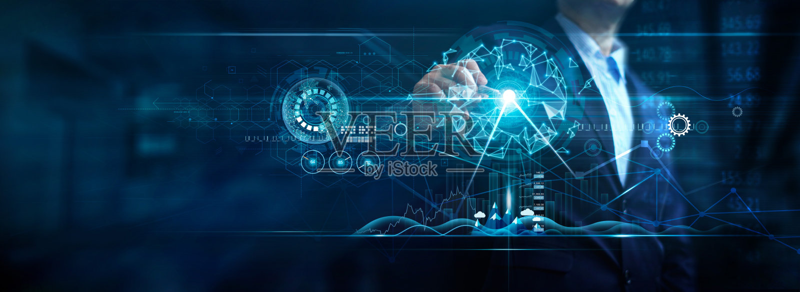 商人在深蓝色的背景上绘制业务增长图和进度图,分析全球网络、业务规划和战略的财务和投资数据。照片摄影图片