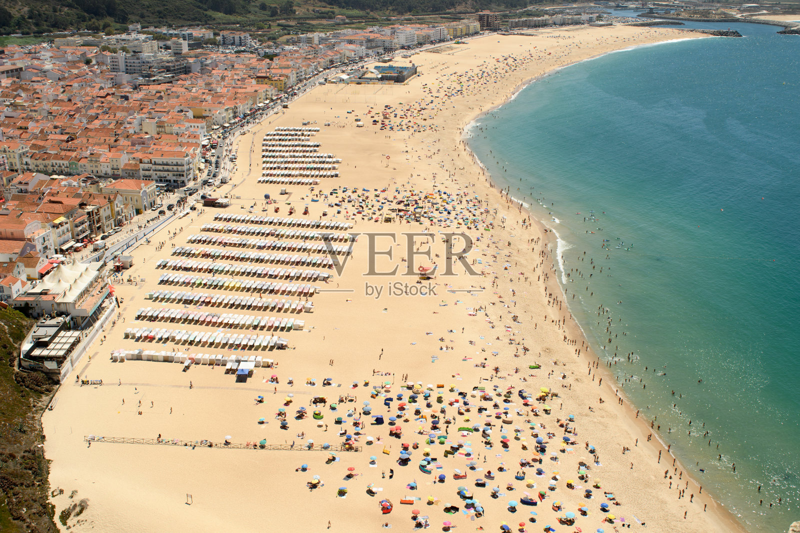 Nazaré葡萄牙海滩俯视图照片摄影图片