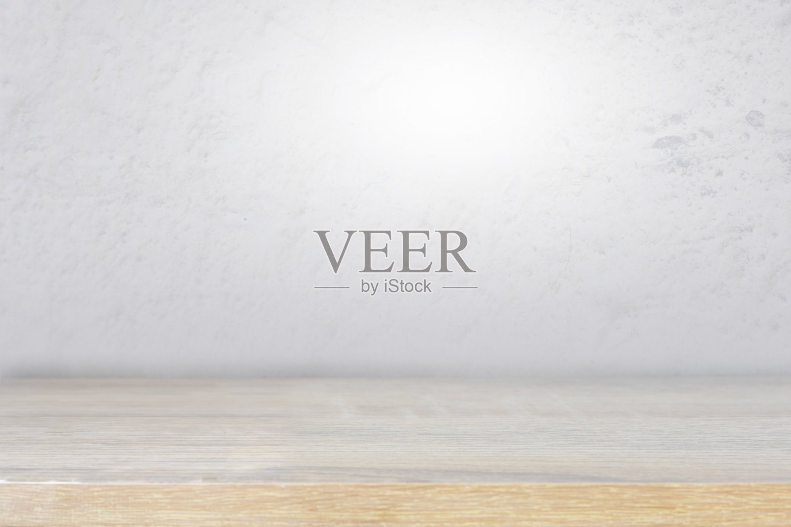 空的深灰色混凝土墙室工作室背景和粗糙的地板透视良好编辑蒙太奇显示产品和文字呈现在背景上照片摄影图片