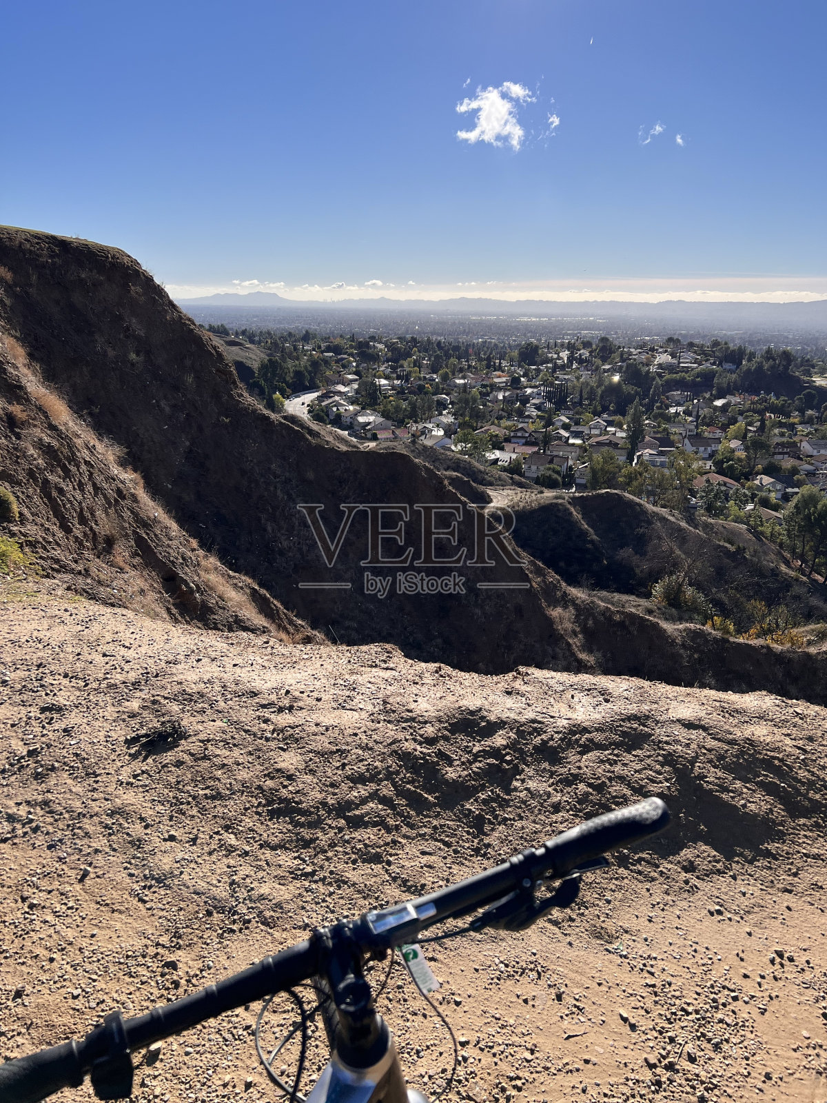 前景的调整。照片摄影图片