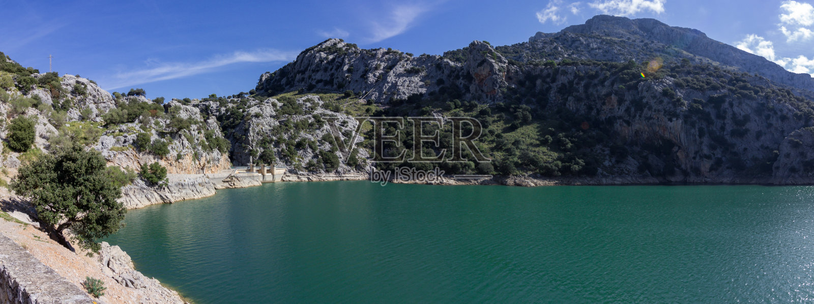 马略卡岛瓜格布劳湖(西班牙)照片摄影图片