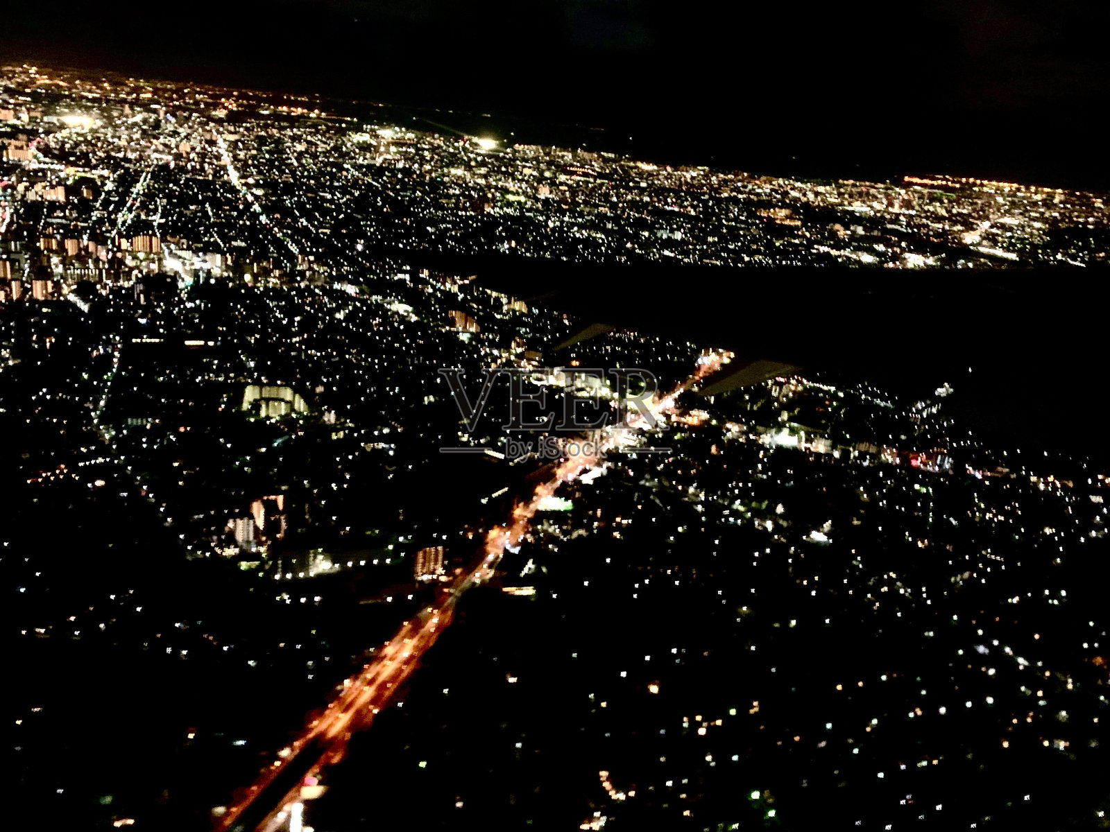 从飞机上看大阪的夜景照片摄影图片