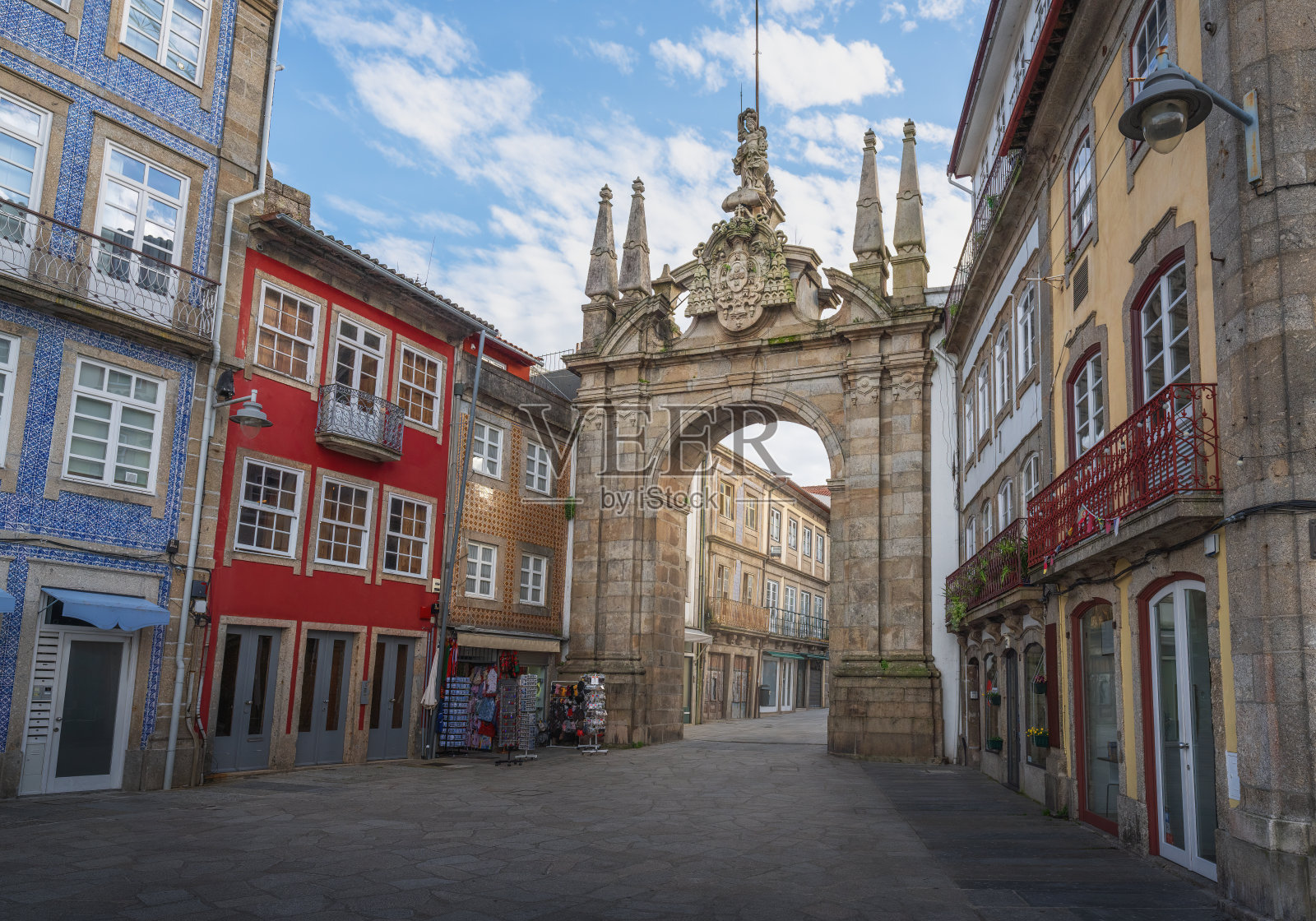 新门拱门(Arco da Porta Nova) -布拉加,葡萄牙照片摄影图片