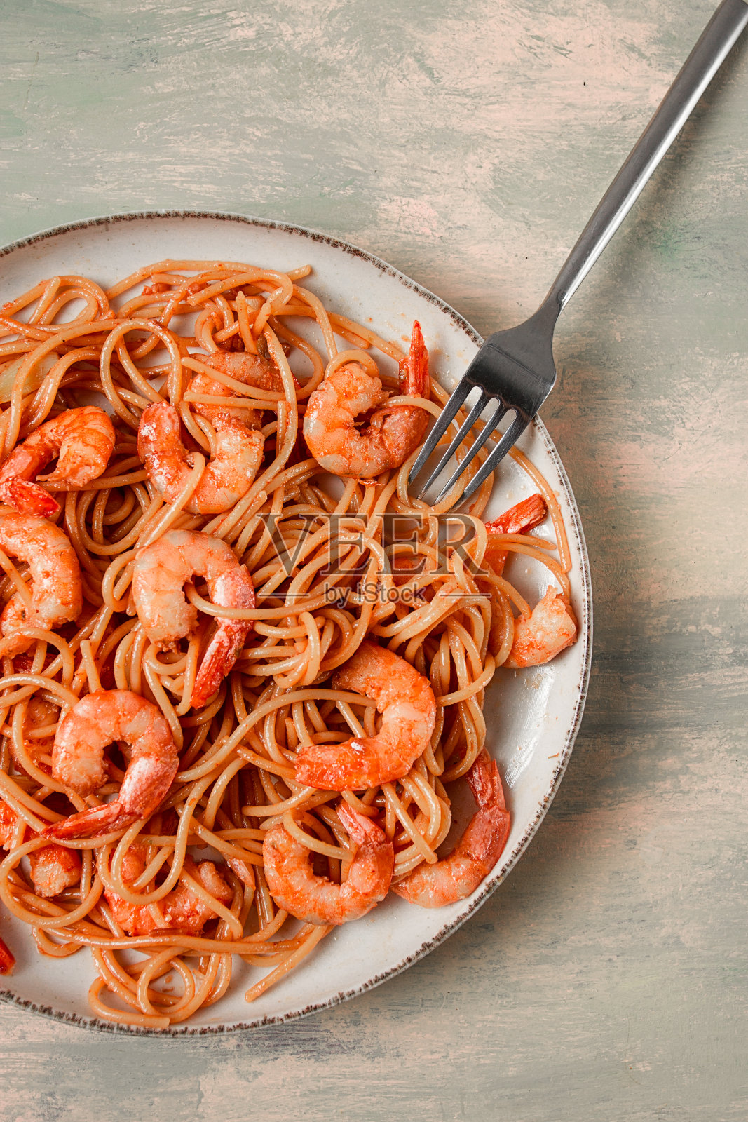 意大利面配国王虾,加香料,俯视图,选择性聚焦,自制,没人,照片摄影图片