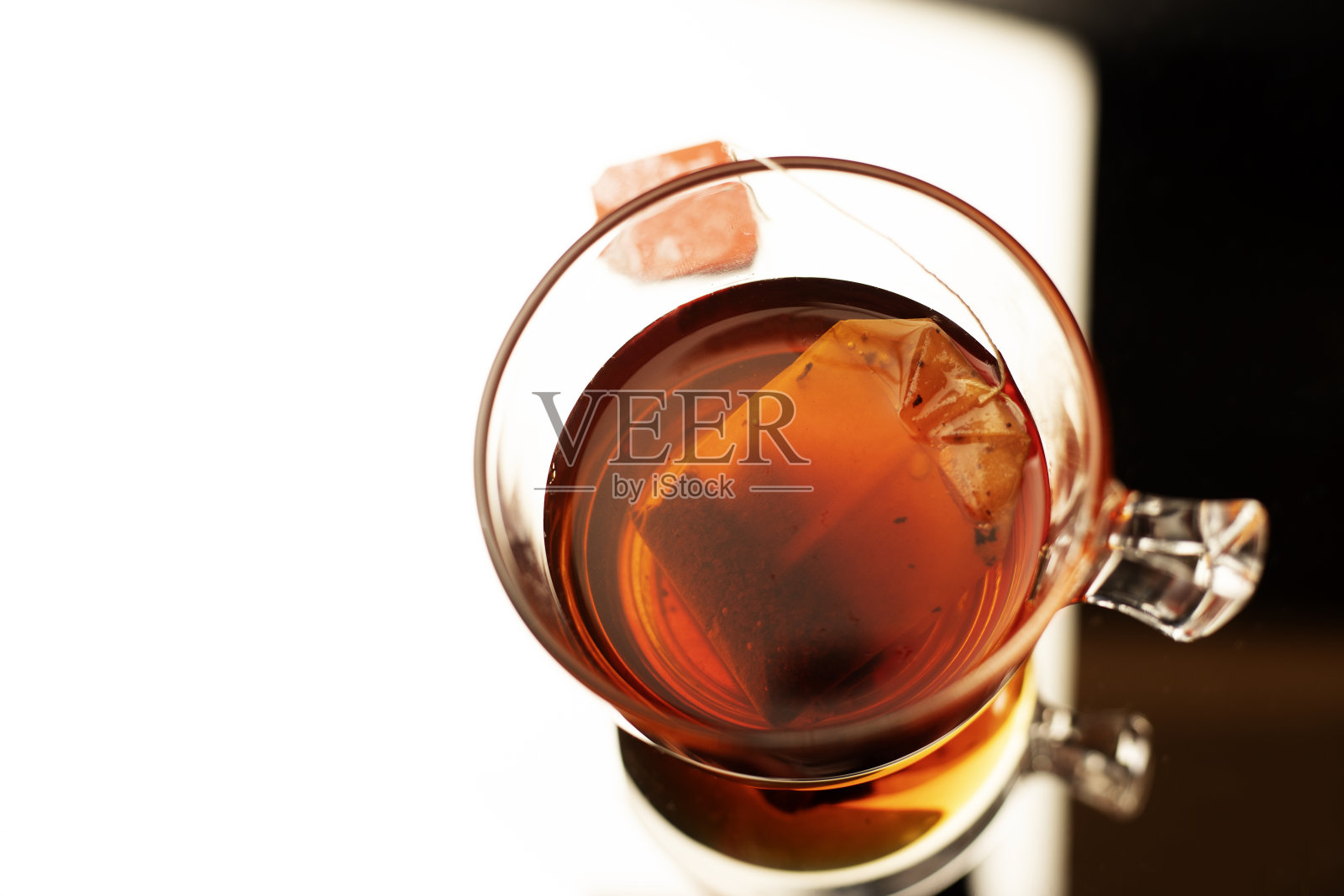 从上面的热茶杯与复制空间的观点照片摄影图片