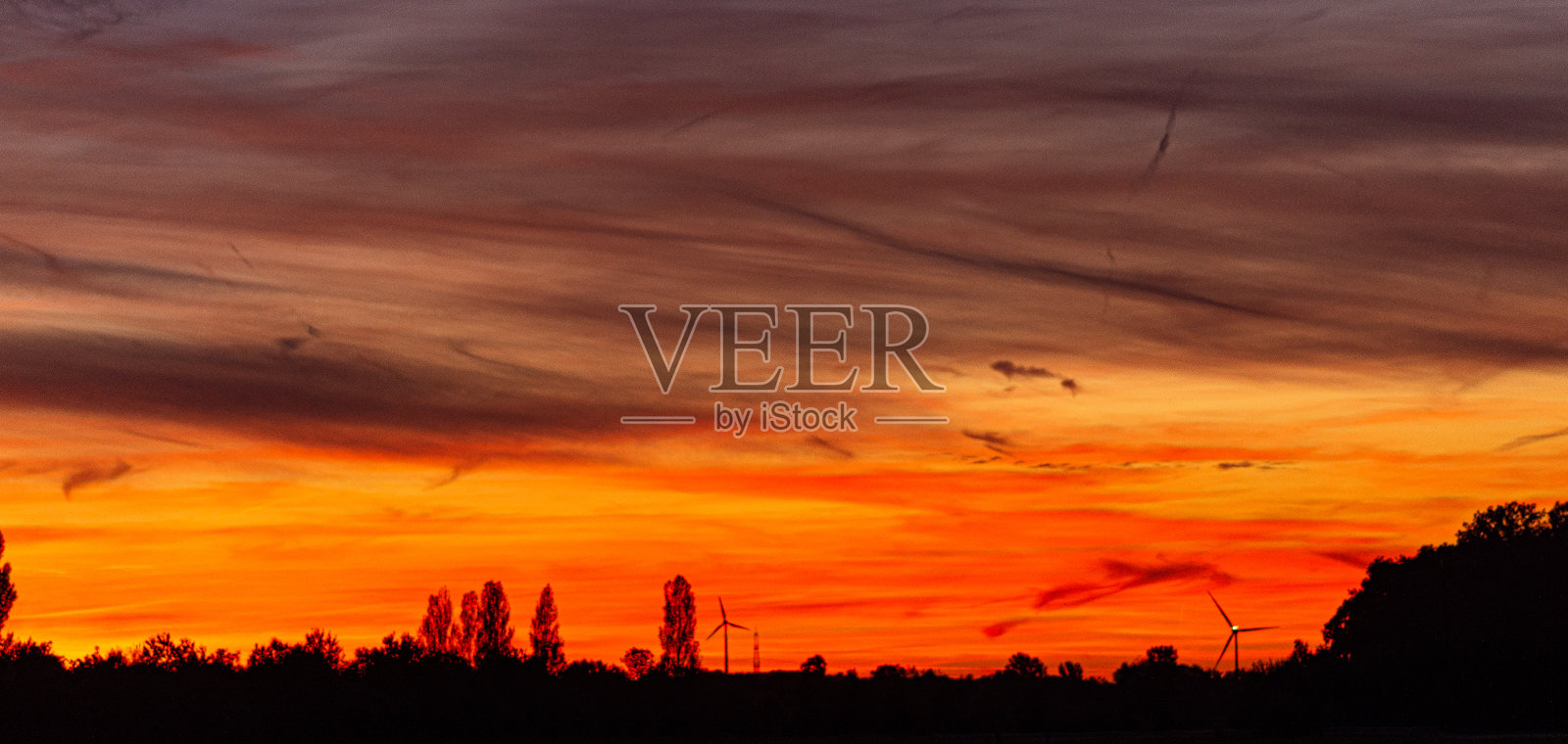 日落的Aschheim照片摄影图片