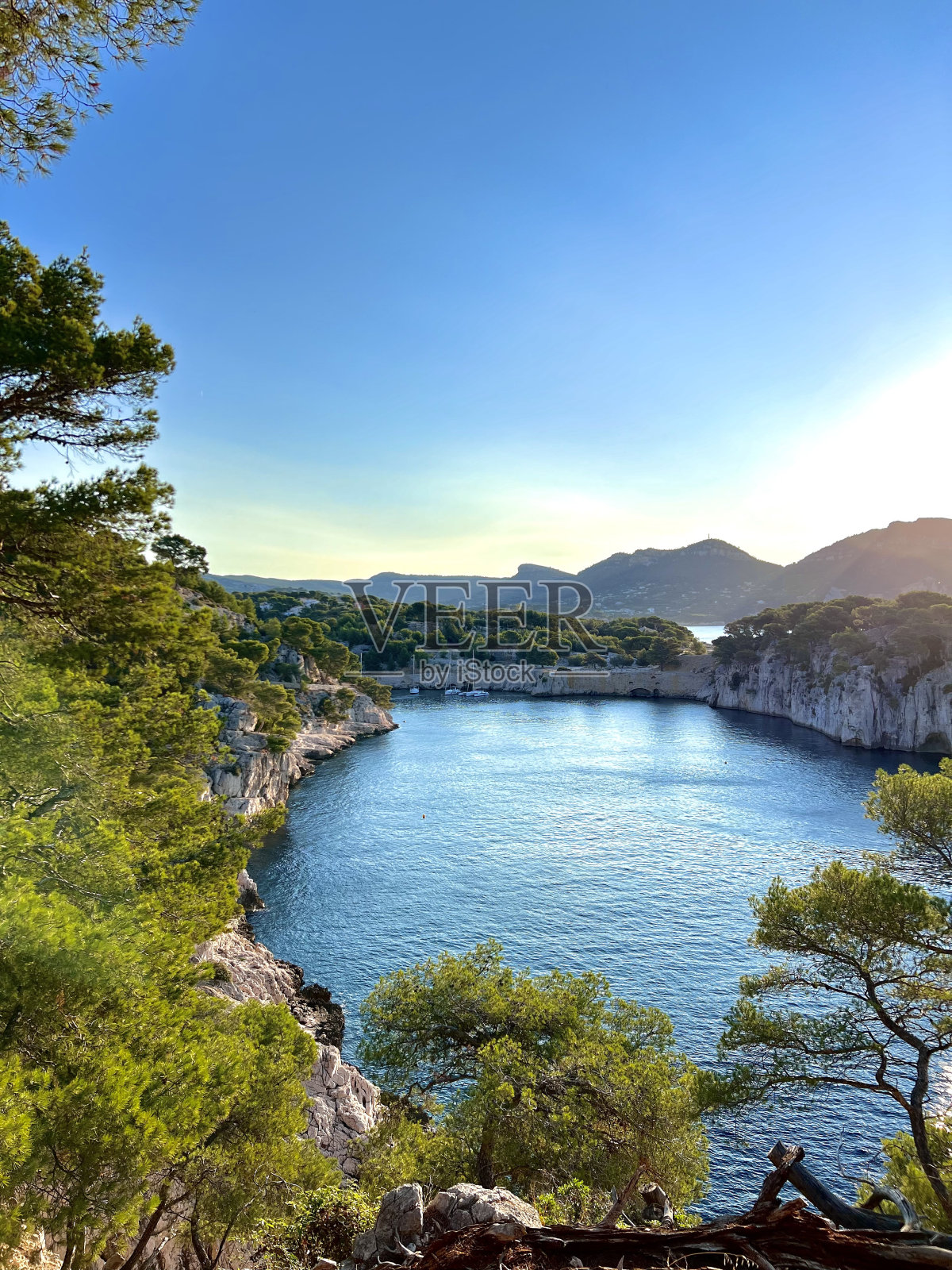 Miou港的海湾照片摄影图片