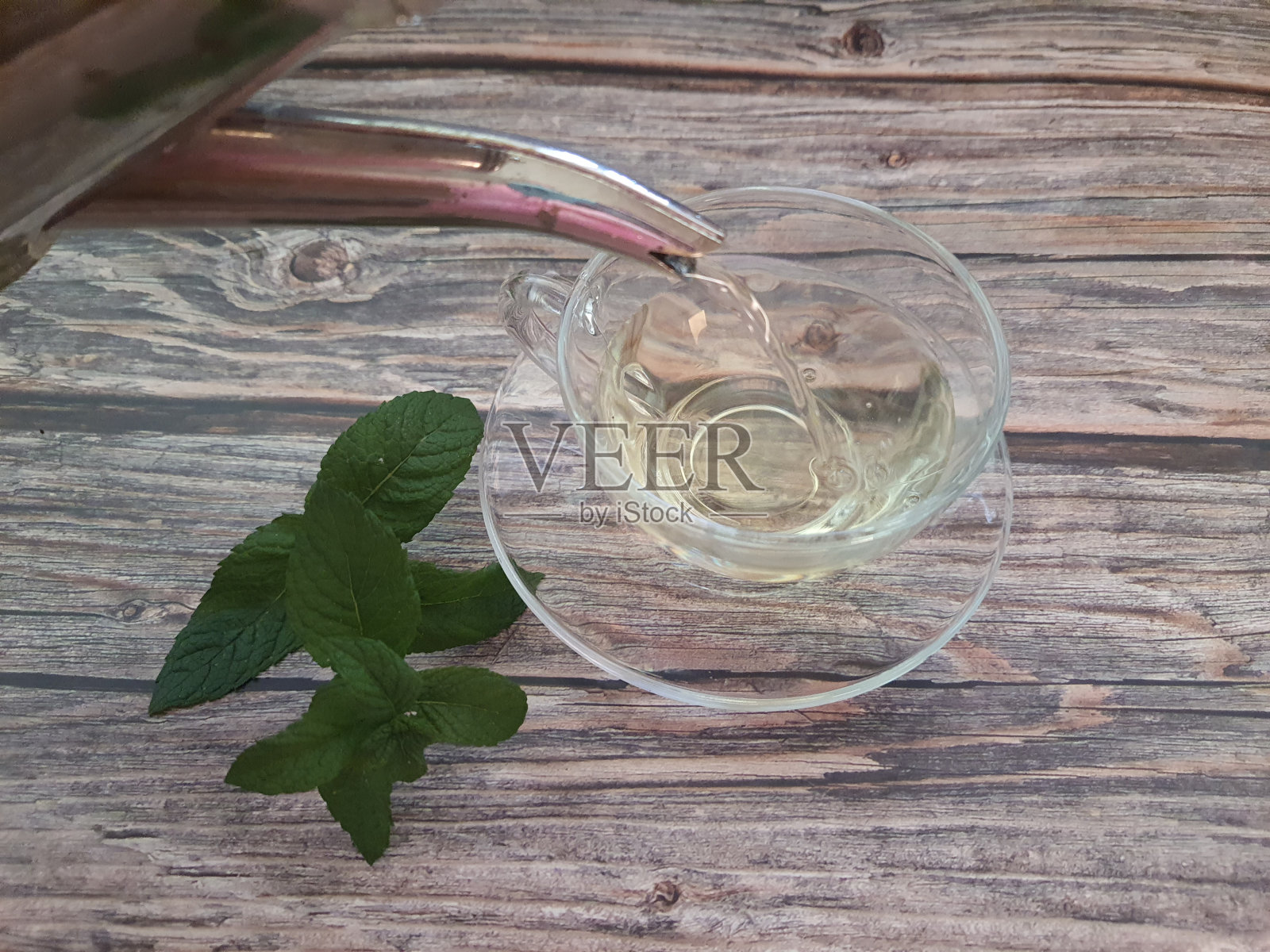 喜欢茶。照片摄影图片