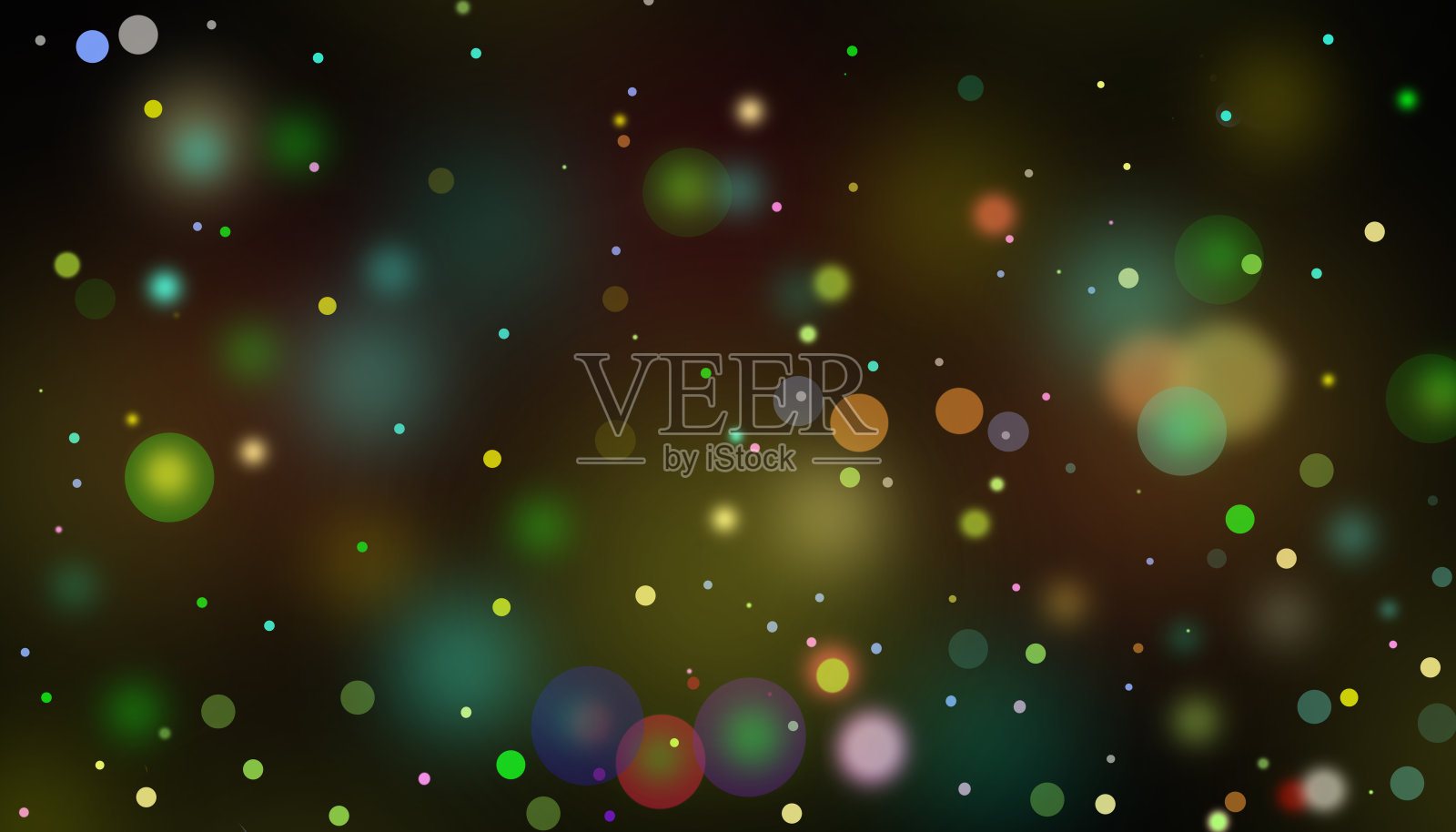 彩色圣诞彩灯和黑色背景的散景。照片摄影图片