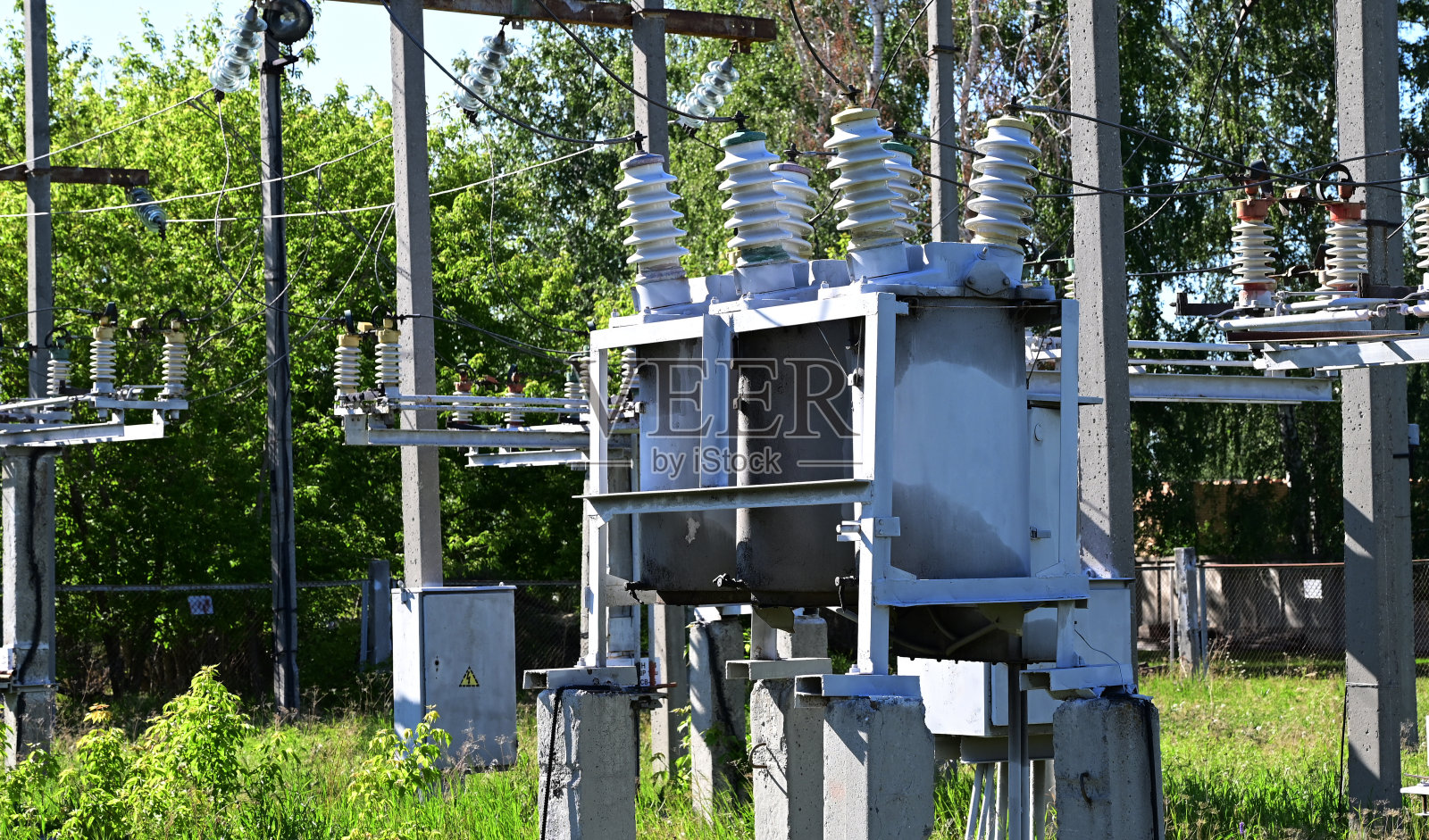 高压电力变电站照片摄影图片