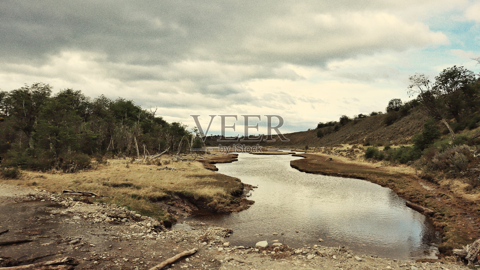 强大的河照片摄影图片