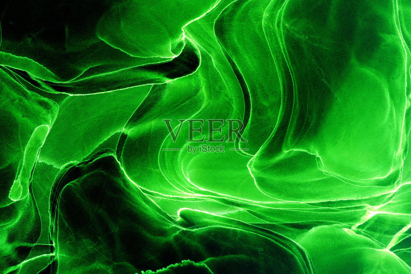 高品质的现代抽象画以酒精墨渲染,色彩丰富的抽象现代艺术绘画背景。照片摄影图片