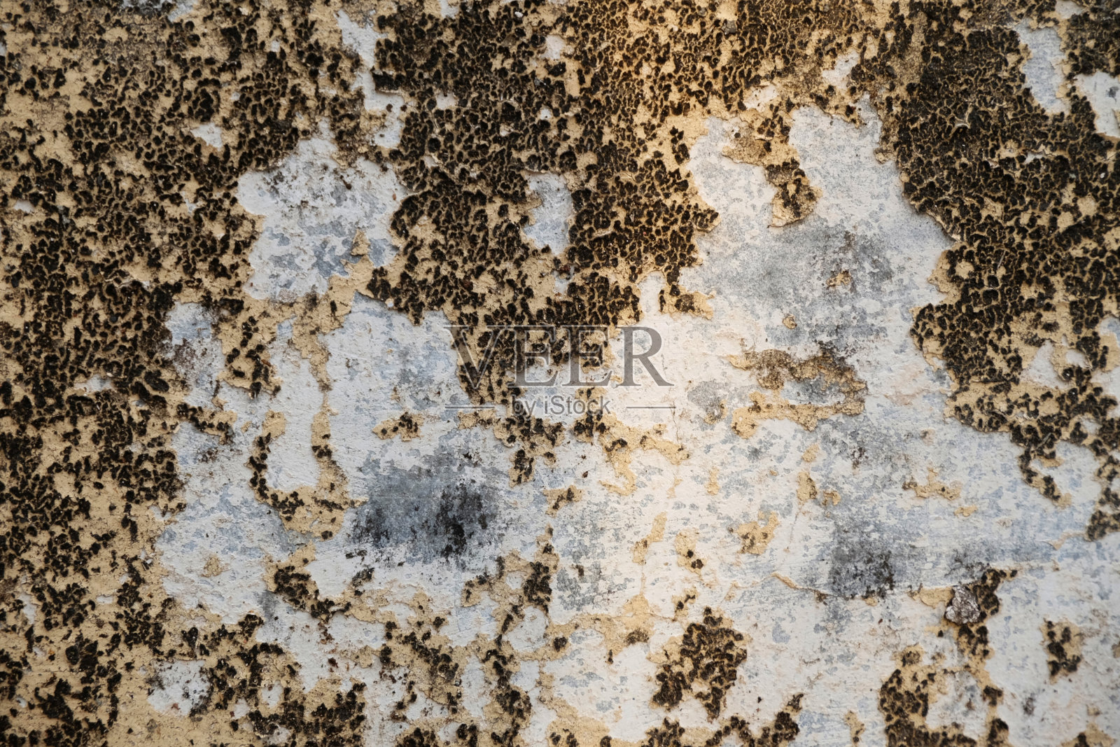 旧墙的纹理背景充满污渍和划痕,垃圾的纹理背景照片摄影图片