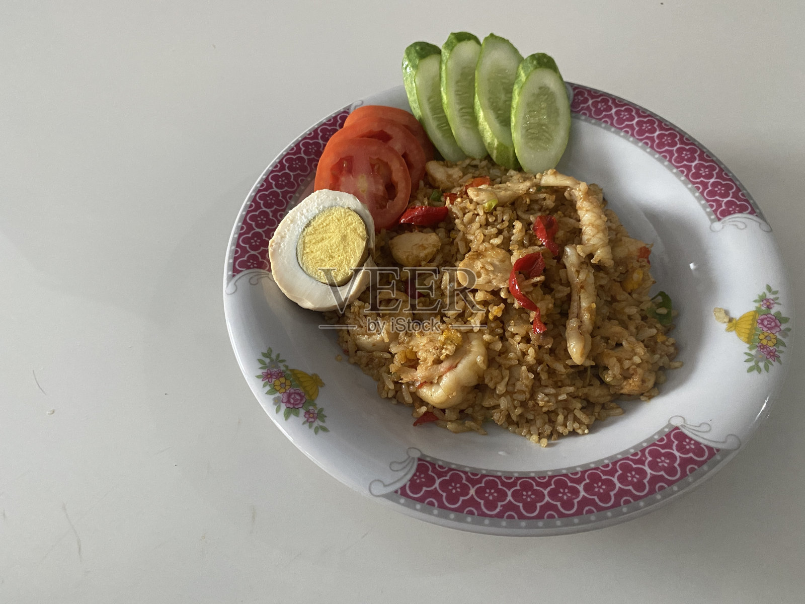 自制炒饭,印尼有名的食物照片摄影图片