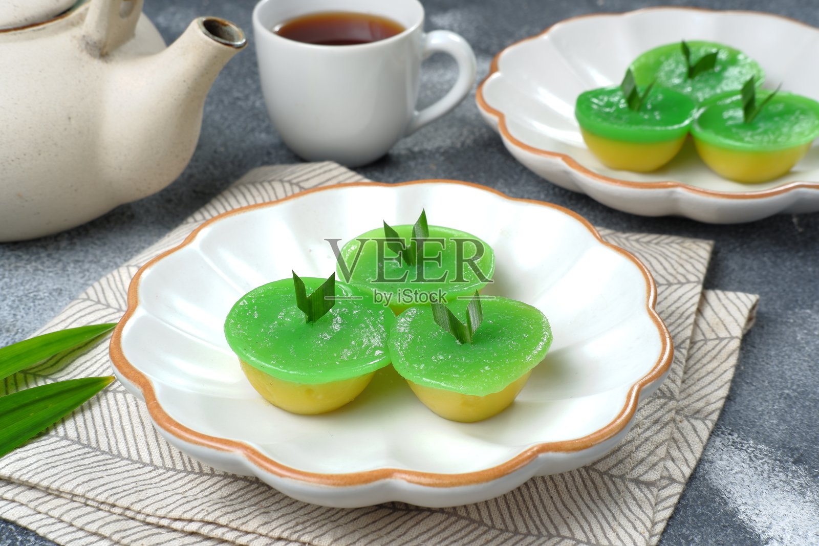 蛋糕托盘照片摄影图片