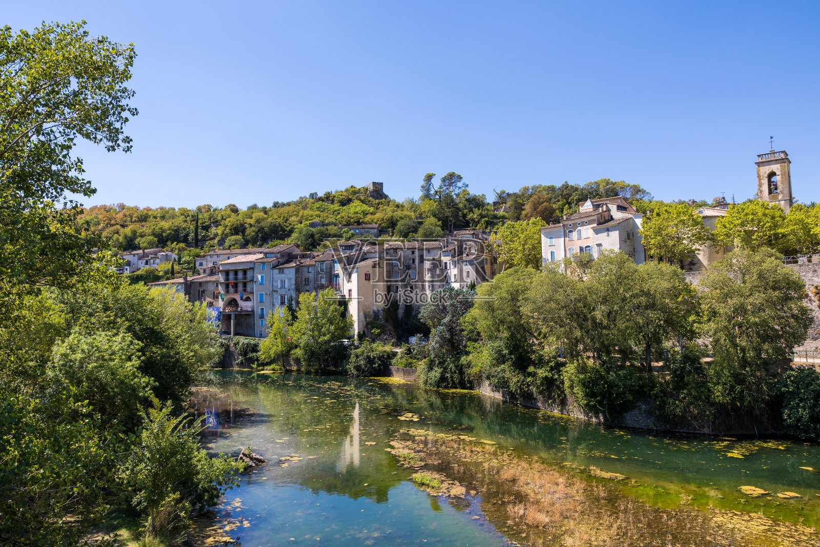 苏夫Vidourle河畔的夏日景色照片摄影图片