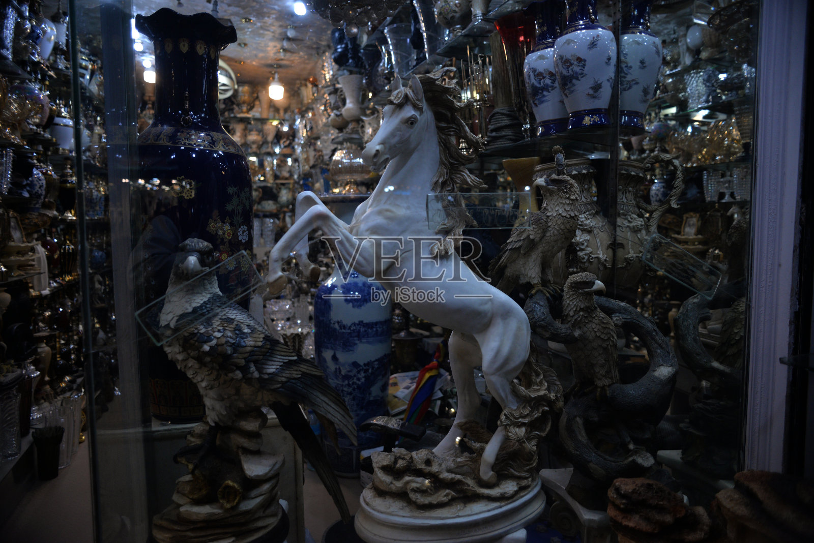 动物雕像家居装饰件照片摄影图片