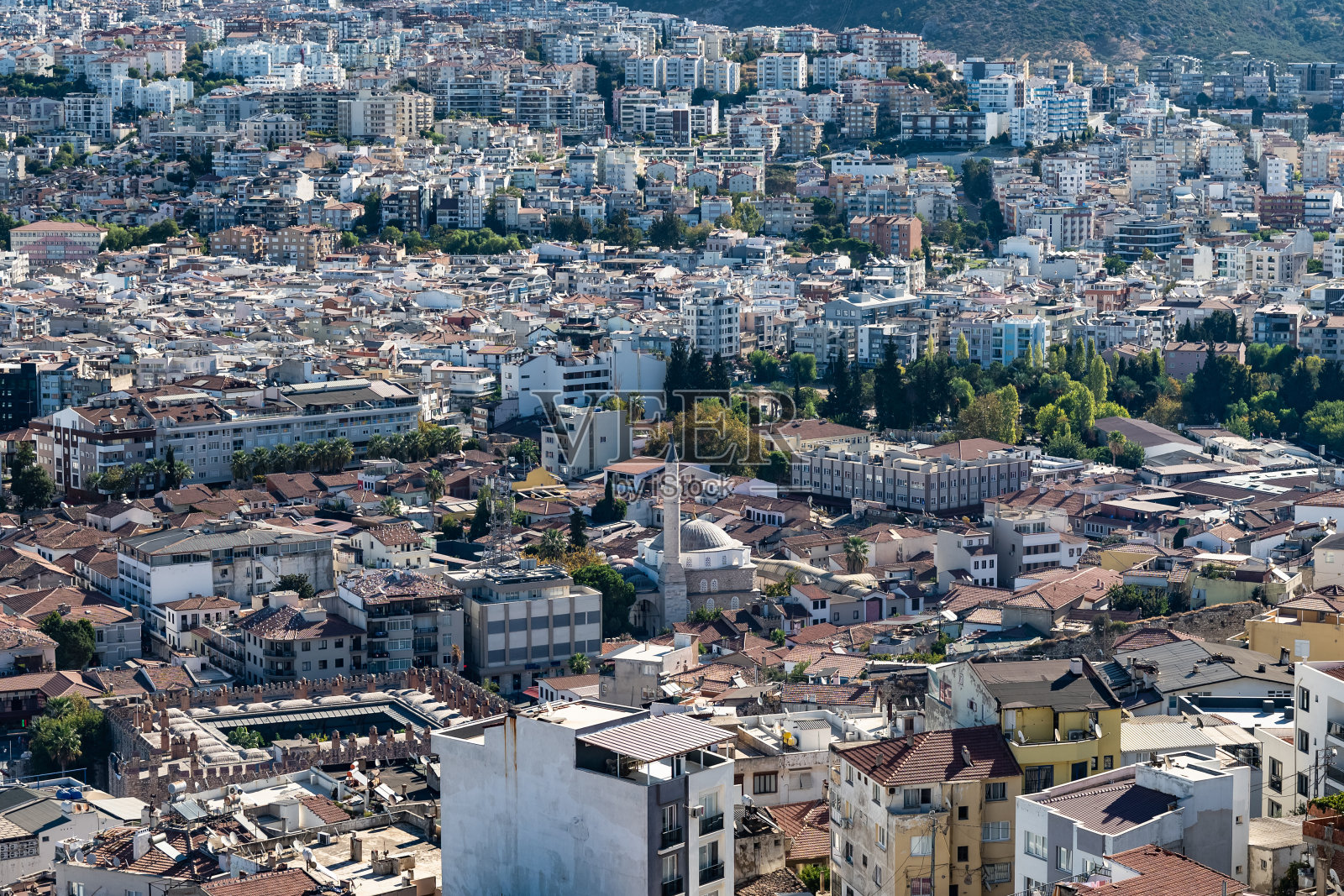 Kusadasi的彩色城市照片摄影图片