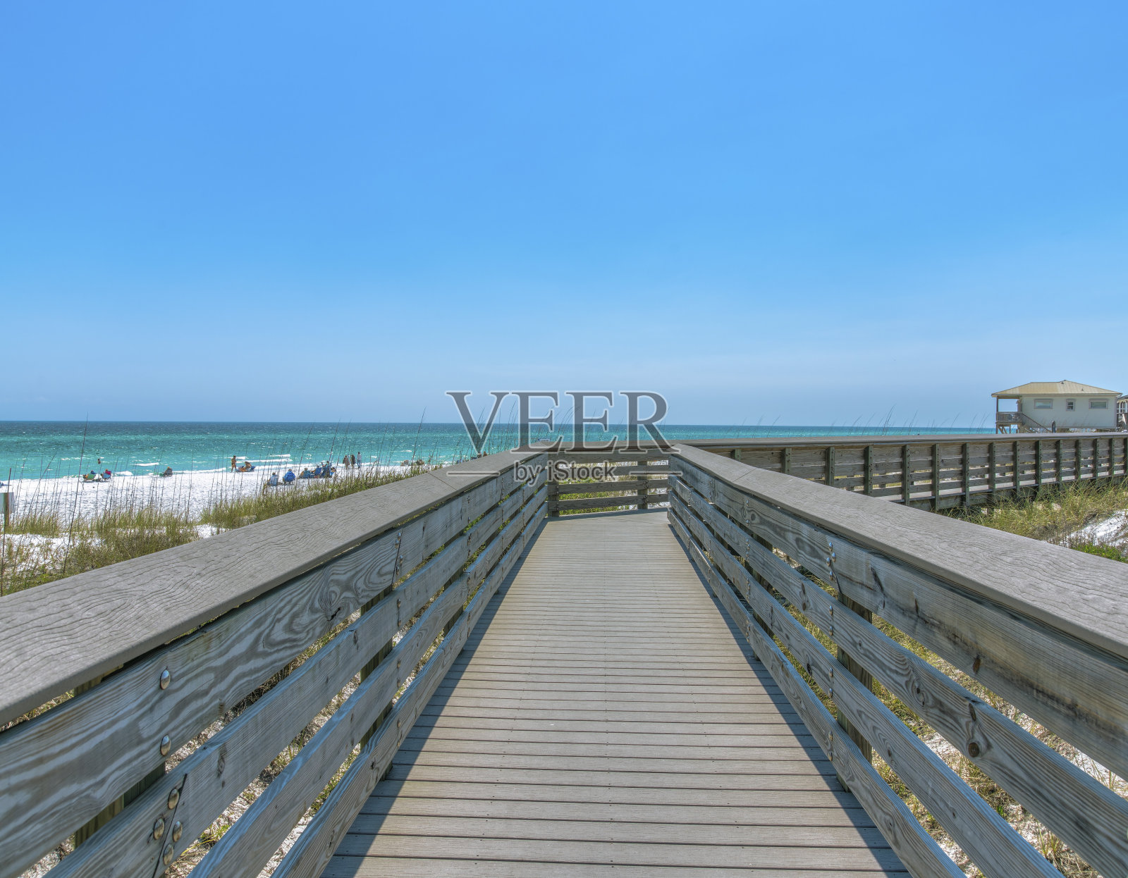 佛罗里达德斯汀海滩上的木板路照片摄影图片