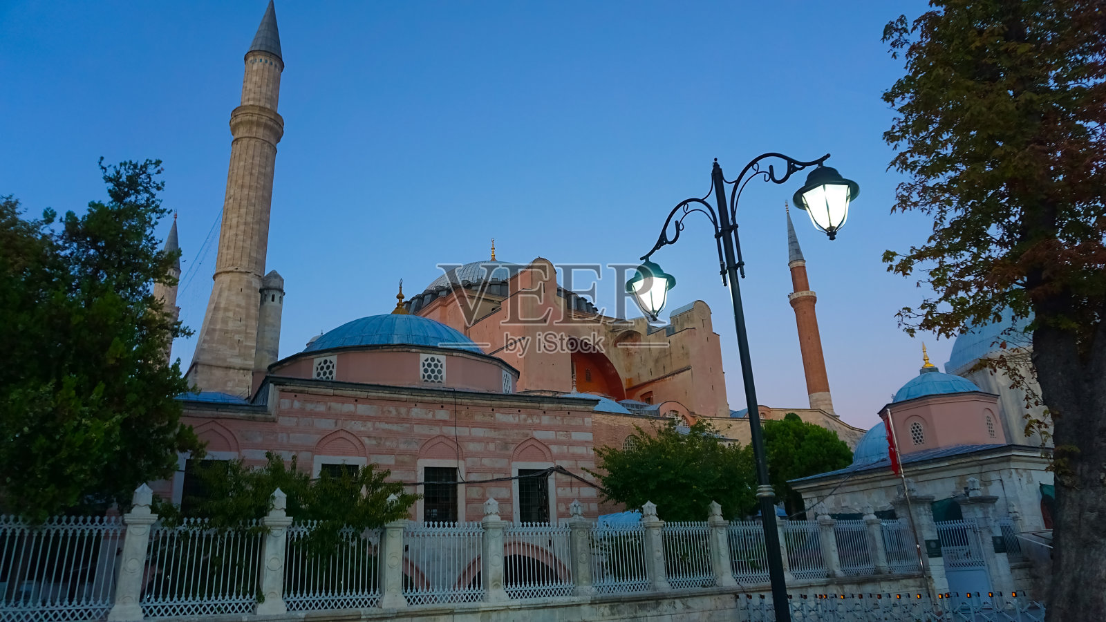 蓝色清真寺,也叫苏丹艾哈迈德清真寺或苏丹艾哈迈德清真寺照片摄影图片
